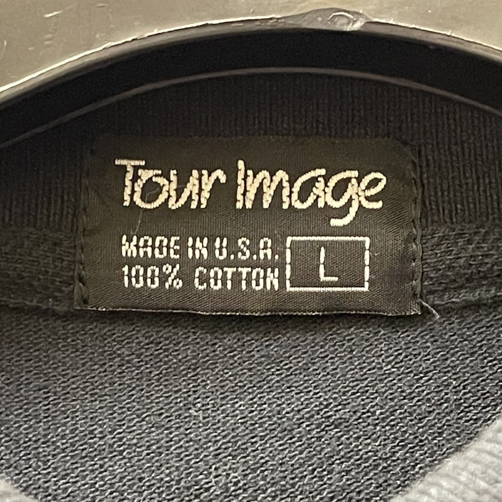 Tour Image Disney Men's Large Magic Kingdom Employee Navy Blue Polo Shirt Castle - Picture 3 of 11